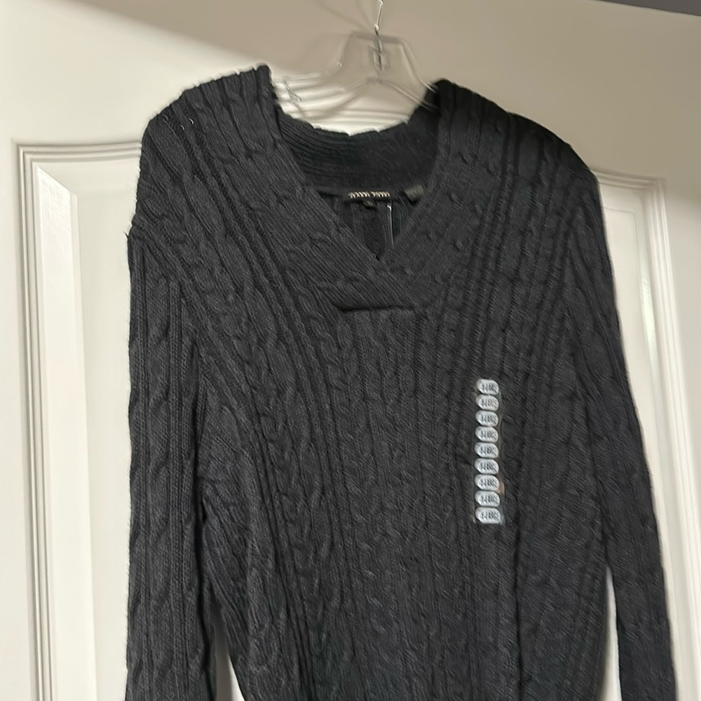 Women’s size xl grey sweater NWT
